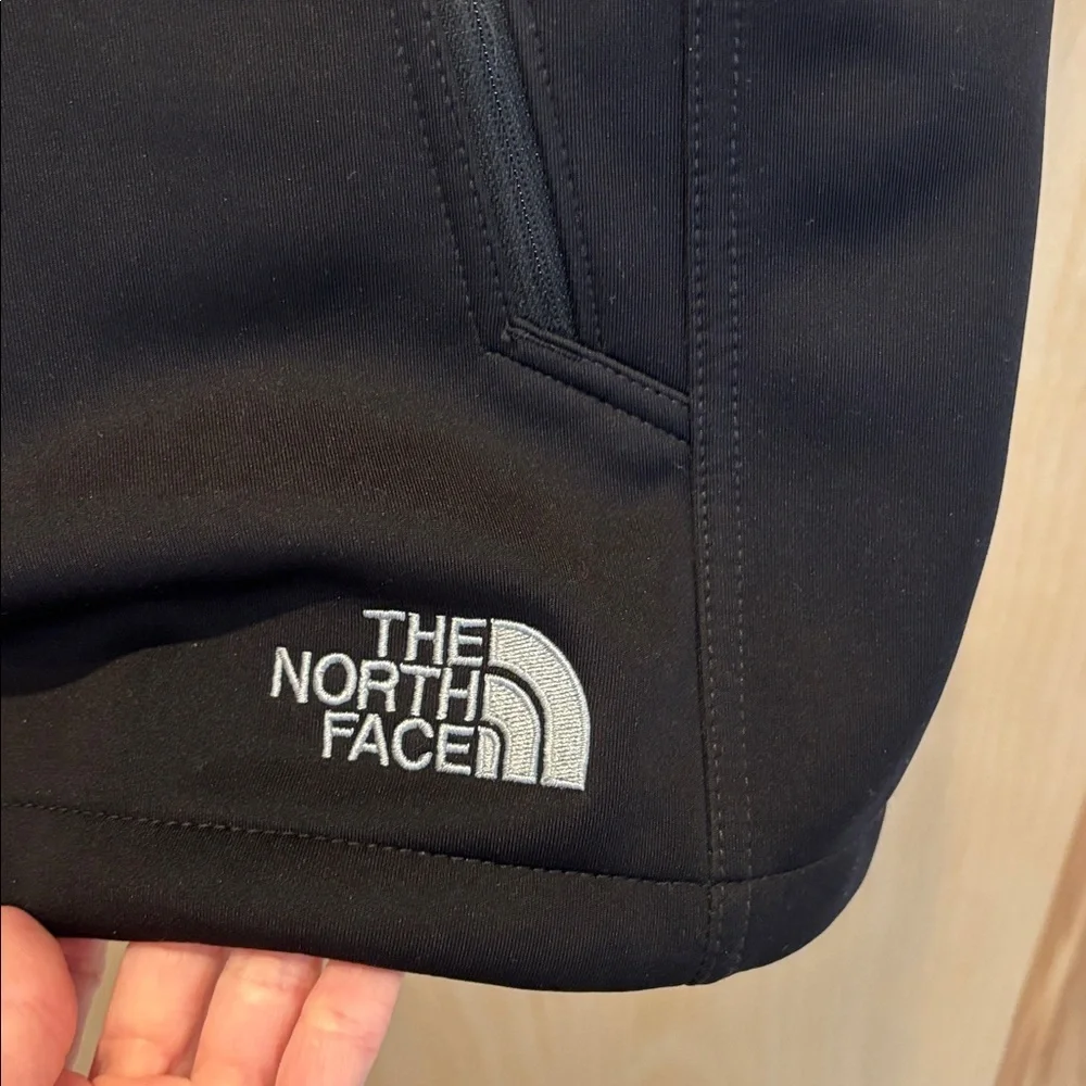 North Face Men’s Windwall Vest Black White Embroidered Size Large